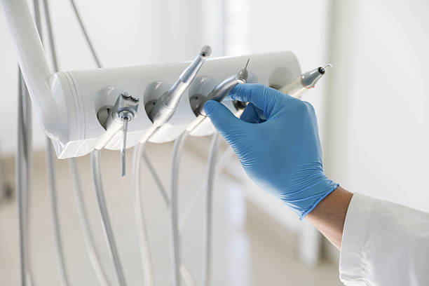 Professional Tooth Extraction technician working in Newport, NC